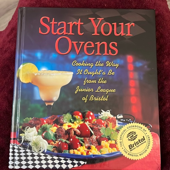 Recipes sound so yummy in this 191 page cookbook. - Picture 1 of 2